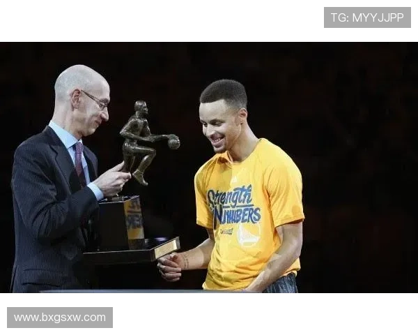 马刺四大西部月最佳奖项全拿