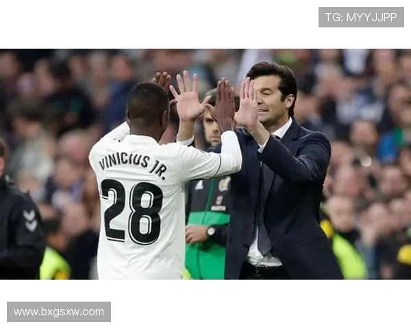 阿扎尔谈维尼修斯遭遇歧视震惊球迷